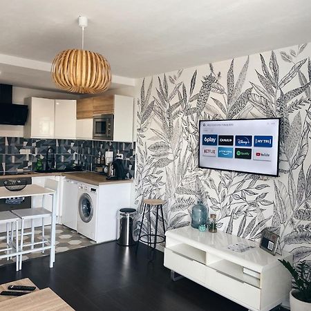 New: Appartement Tout Confort + Parking Gratuit อาเมียงส์ ภายนอก รูปภาพ